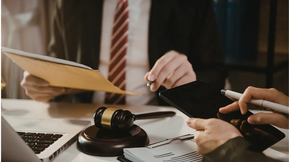 Legalização e Regularização